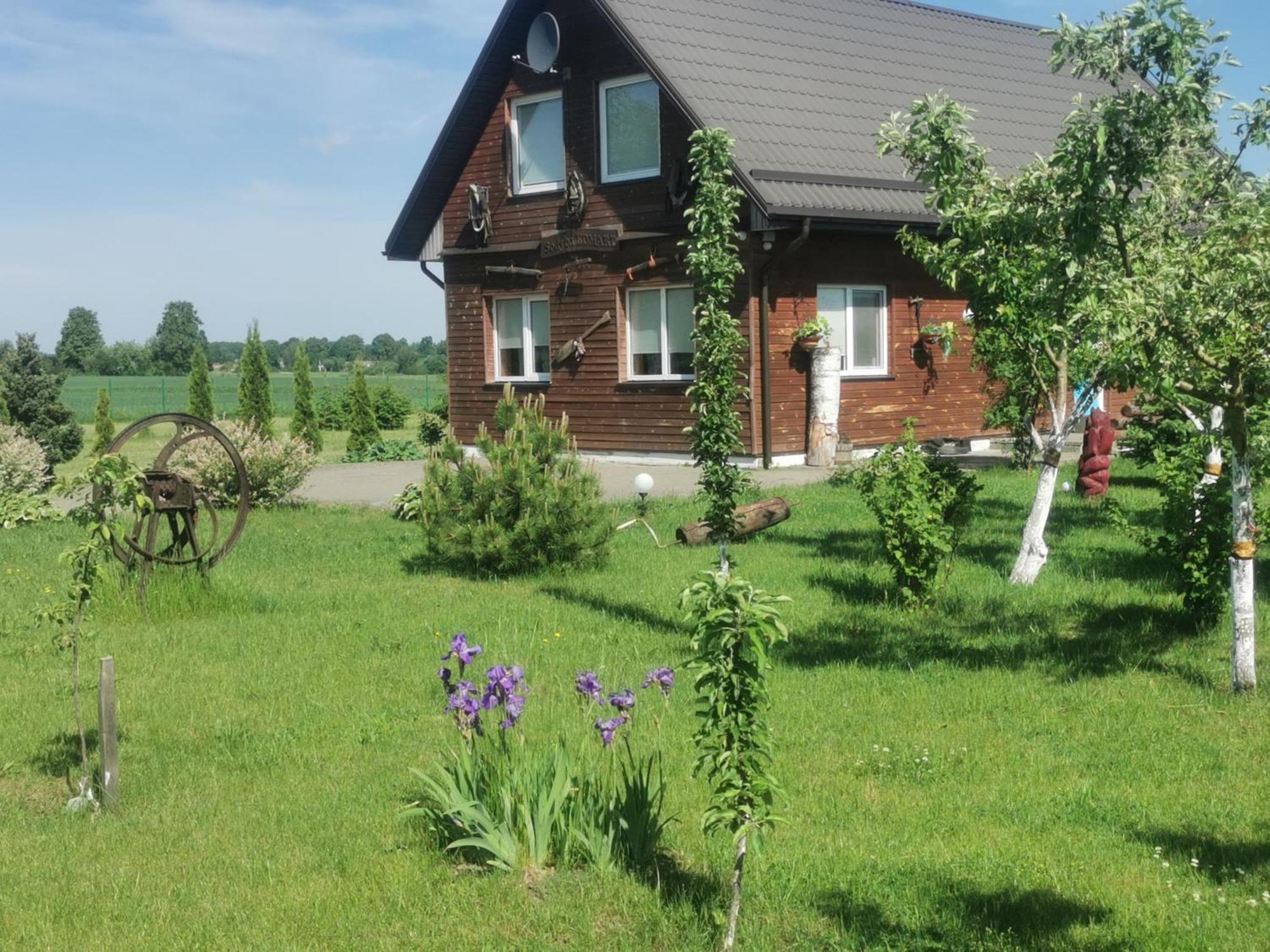 Edmart Villa Dobromisle Екстериор снимка