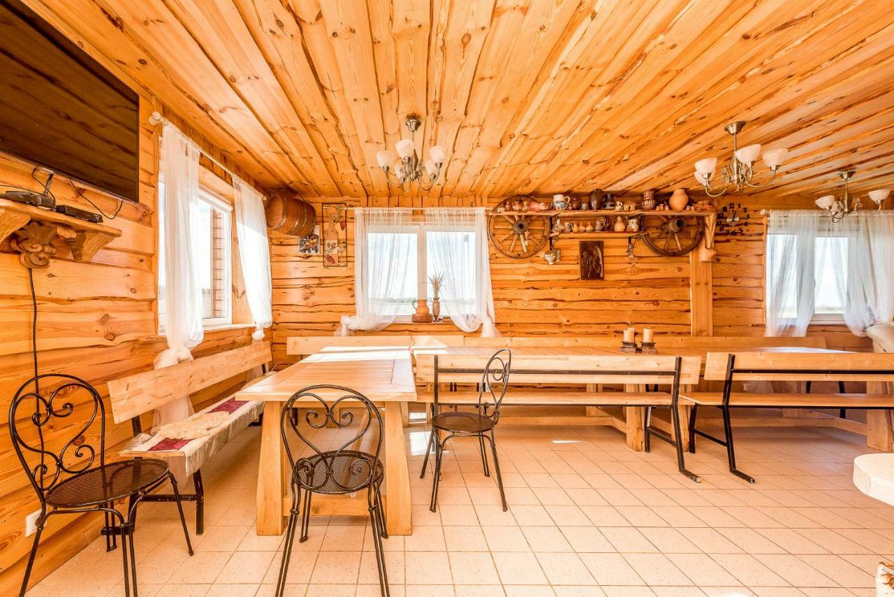 Edmart Villa Dobromisle Екстериор снимка